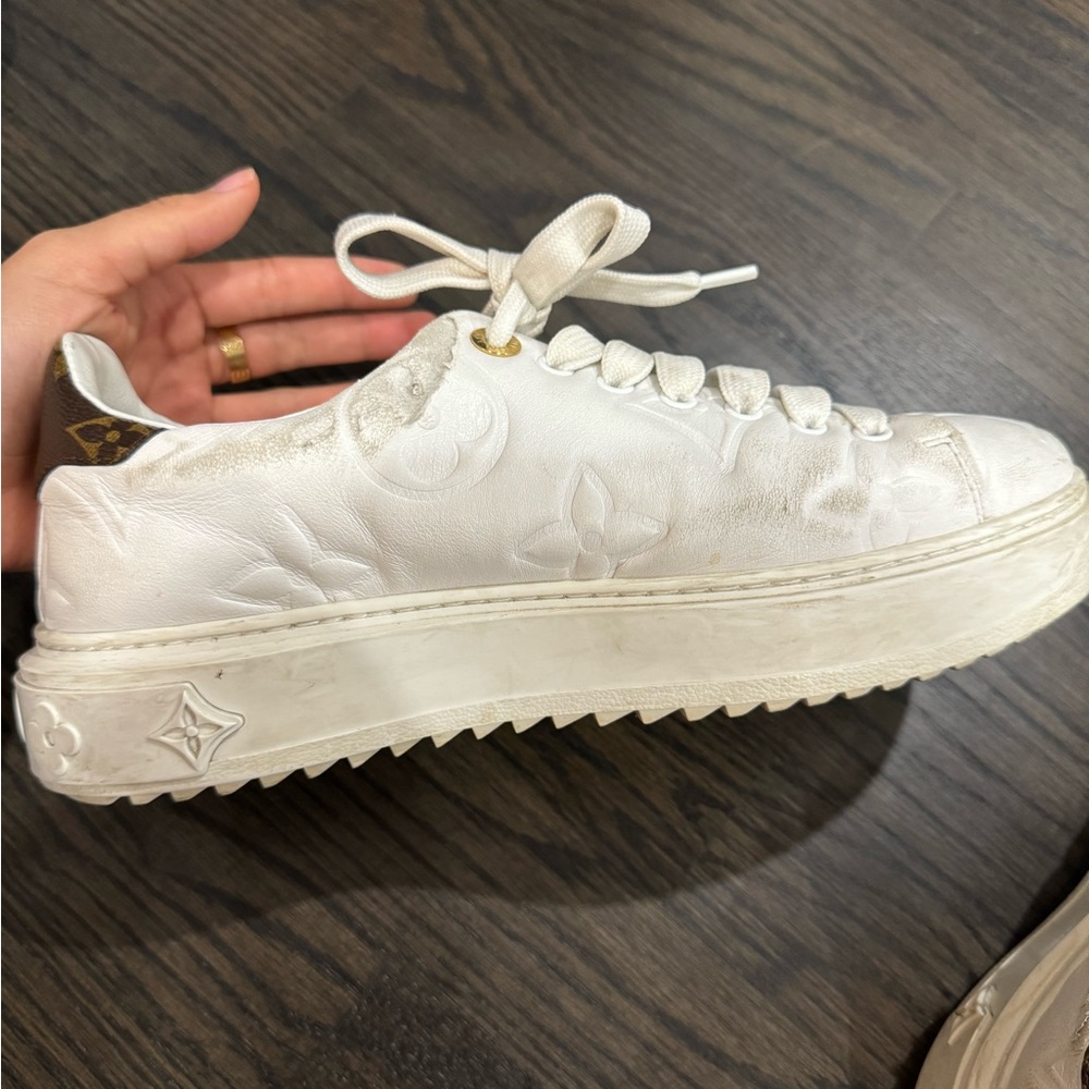 Louis Vuitton Time Out Sneakers